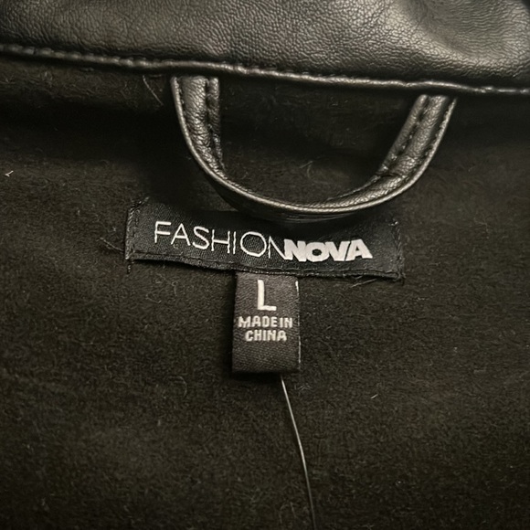 Fashion nova leather jacket shacket - Picture 3 of 5